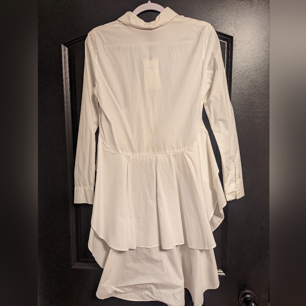 NWT Cascading Ruffle Button Down - Picture 3 of 4